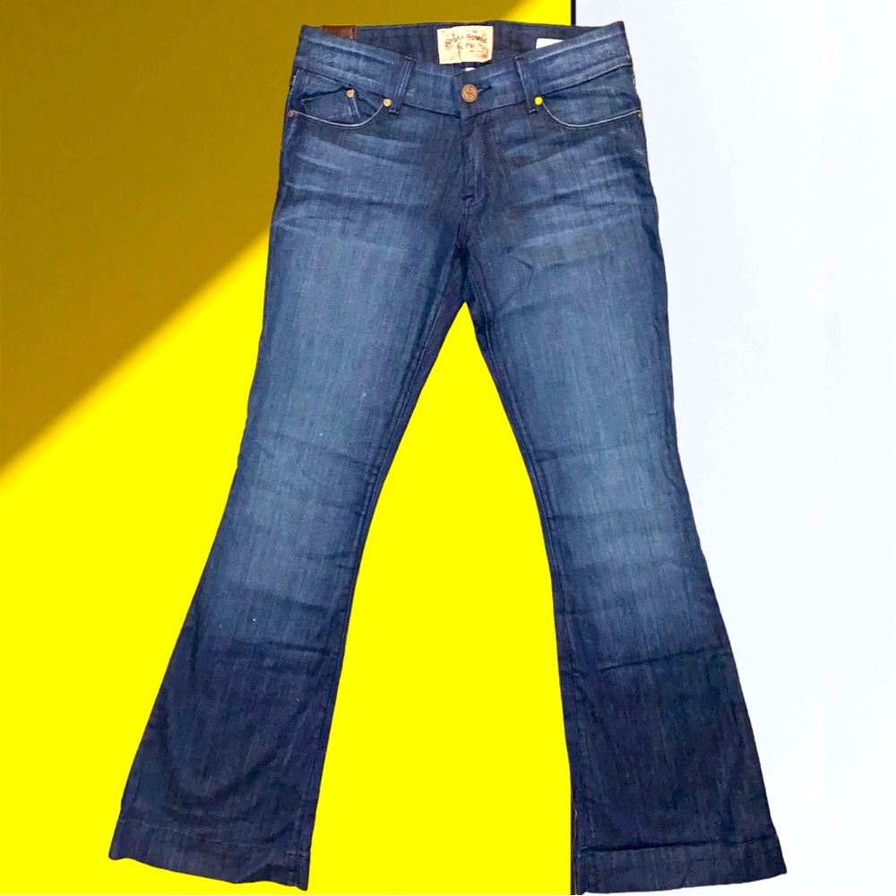 Women’s Y2K Dark Wash Bell Bottom / Flare Jeans | 29 | Dylan George & Co
